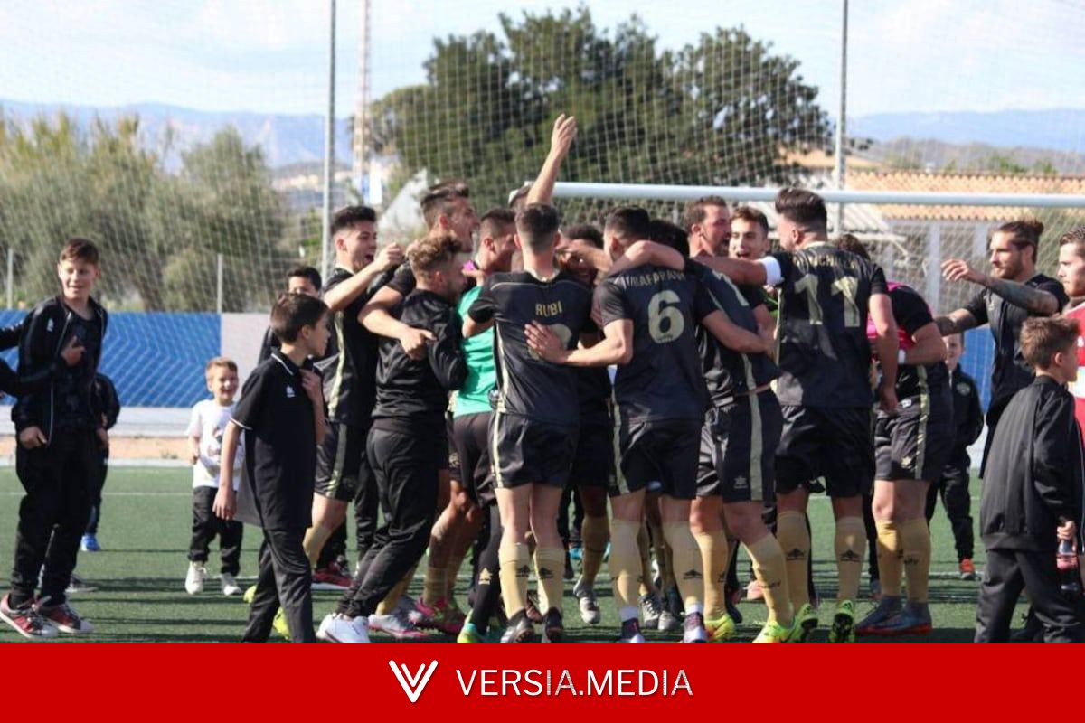 El club de fútbol alicantino Intercity comenzará a cotizar el 25 de octubre — Economy | Versia.media